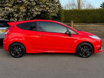 Used Ford Fiesta 2017 for sale - 79697097: Photo