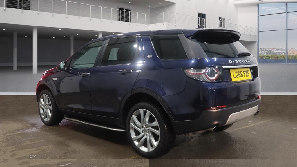 Used Land Rover Discovery Sport 2016 for sale - 77778951: Photo 4