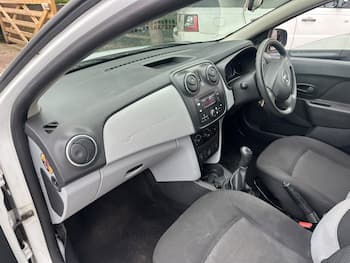 Used Dacia Sandero 2013 for sale - 79697085: Photo