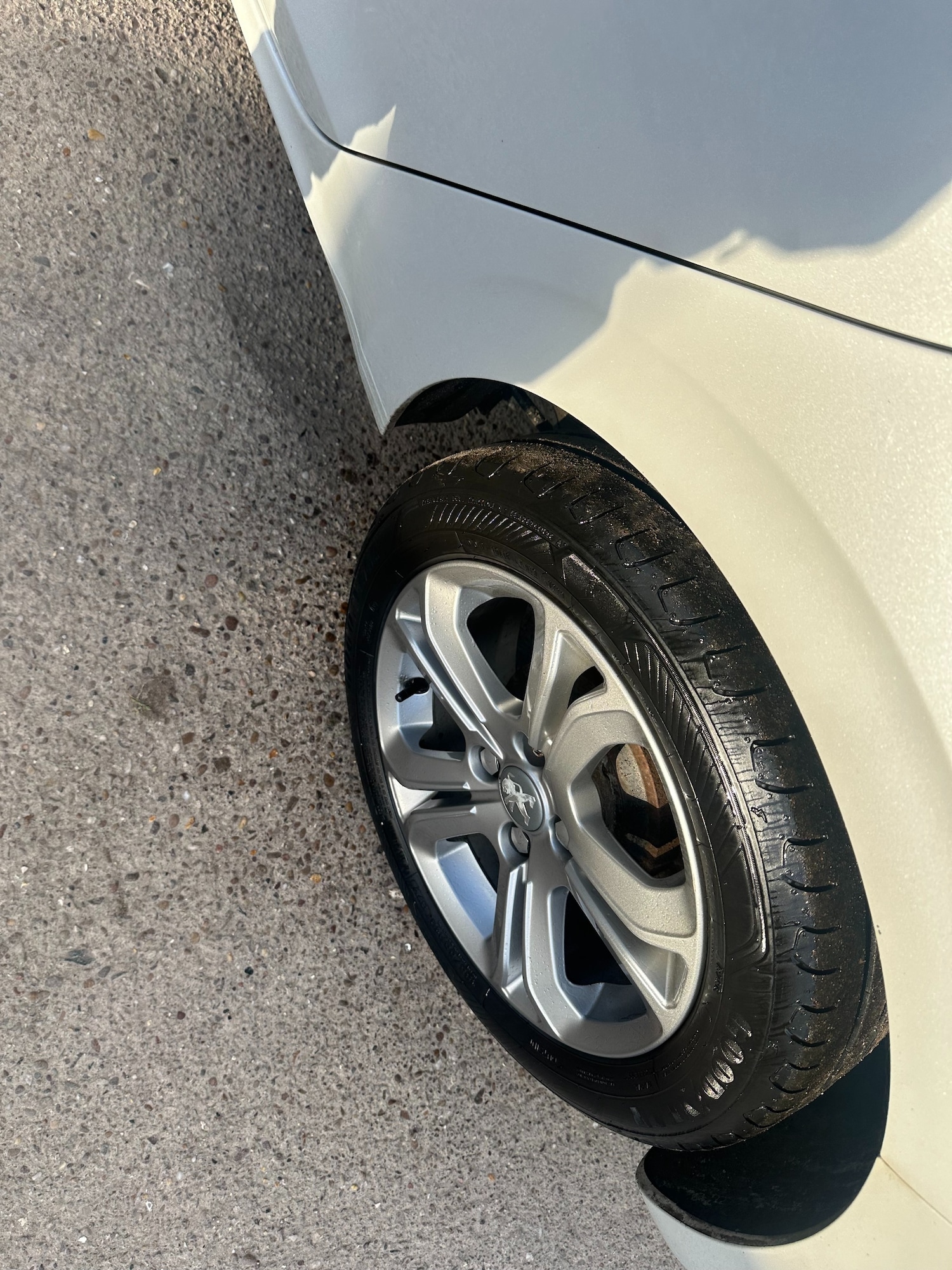 Used Peugeot 208 2015 for sale - 77836735: Photo 11