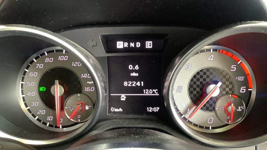 Used Mercedes-Benz SLK 2013 for sale - 77731139: Photo 18