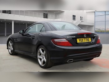 Used Mercedes-Benz SLK 2013 for sale - 77731139: Photo