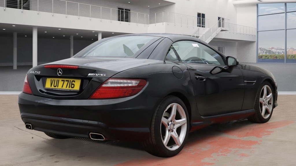 Used Mercedes-Benz SLK 2013 for sale - 77731139: Photo 6