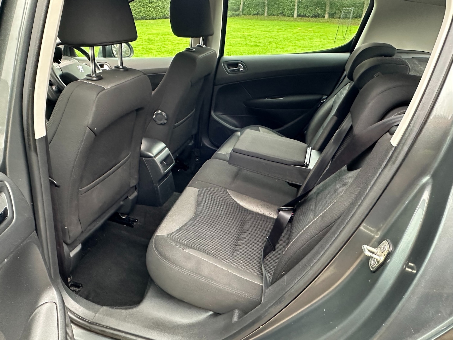 Used Peugeot 308 2011 for sale - 75871082: Photo 12