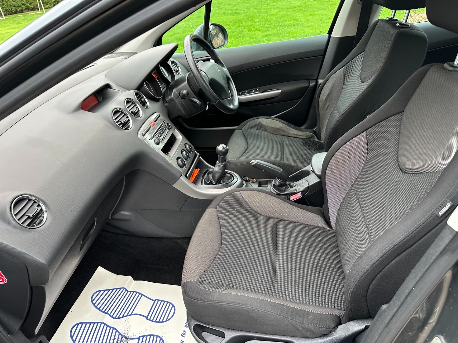 Used Peugeot 308 2011 for sale - 75871082: Photo 13