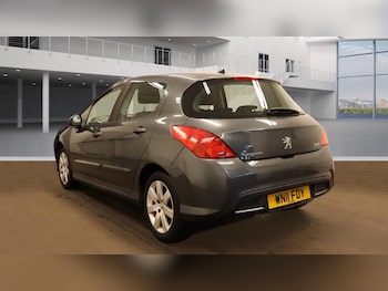 Used Peugeot 308 2011 for sale - 75871082: Photo
