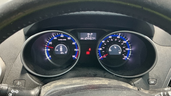 Used Hyundai Ix35 2012 for sale - 76131265: Photo 9
