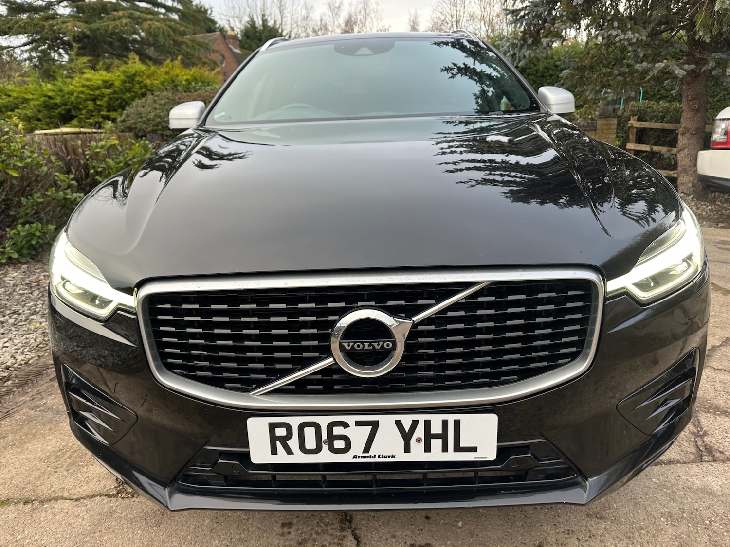 Used Volvo XC60 2017 for sale - 76799525: Photo 3