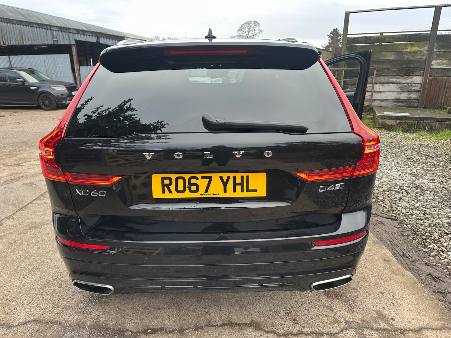 Used Volvo XC60 2017 for sale - 76799525: Photo 9