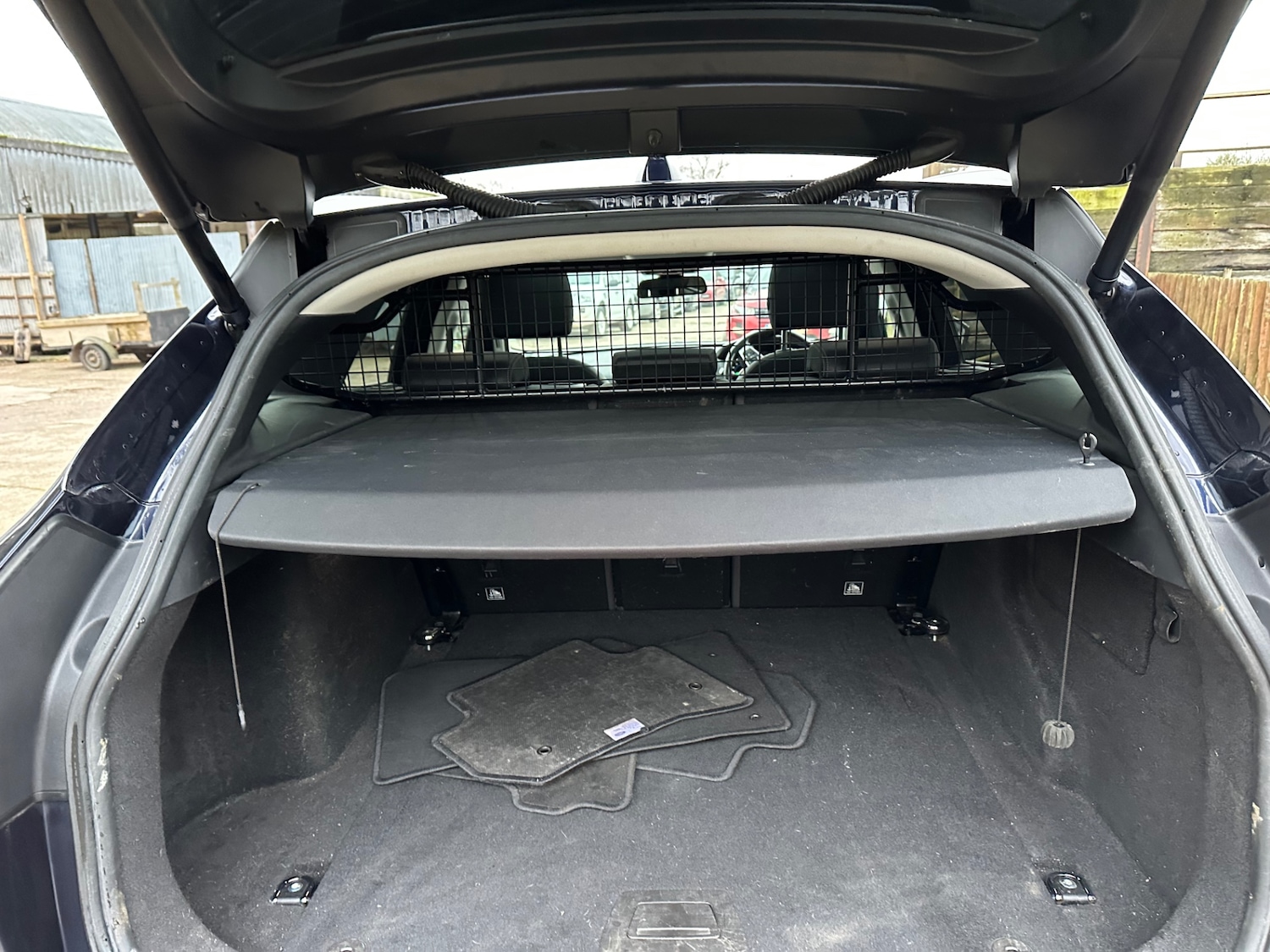 Used Jaguar F-Pace 2017 for sale - 76895010: Photo 14