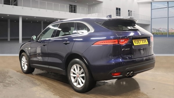 Used Jaguar F-Pace 2017 for sale - 76895010: Photo 3