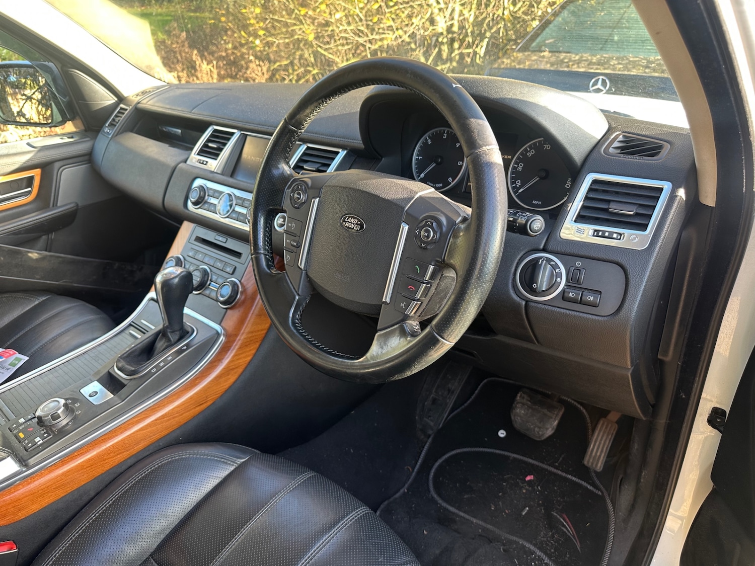 Used Land Rover Range Rover Sport 2010 for sale - 76777380: Photo 3