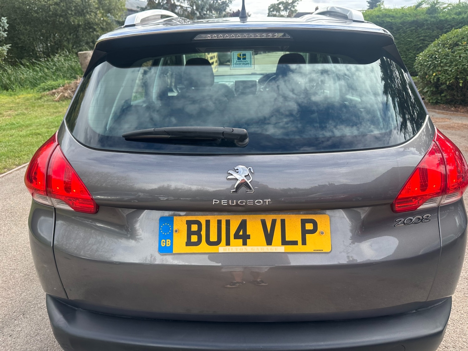 Vehicle 8