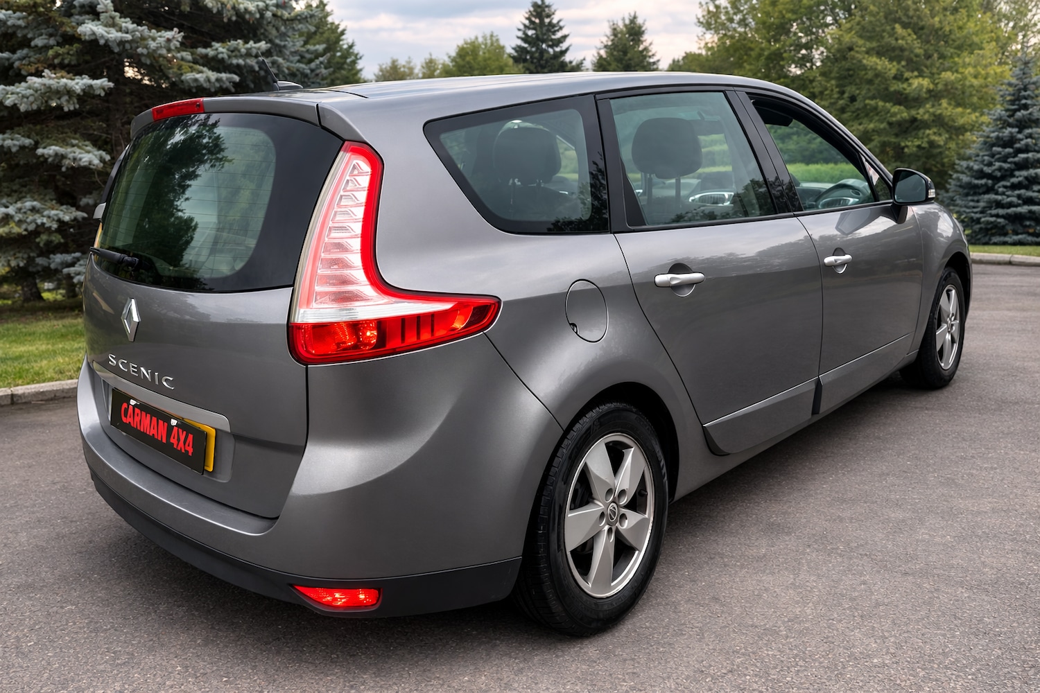 Used Renault Grand Scenic 2011 for sale - 77746400: Photo 4