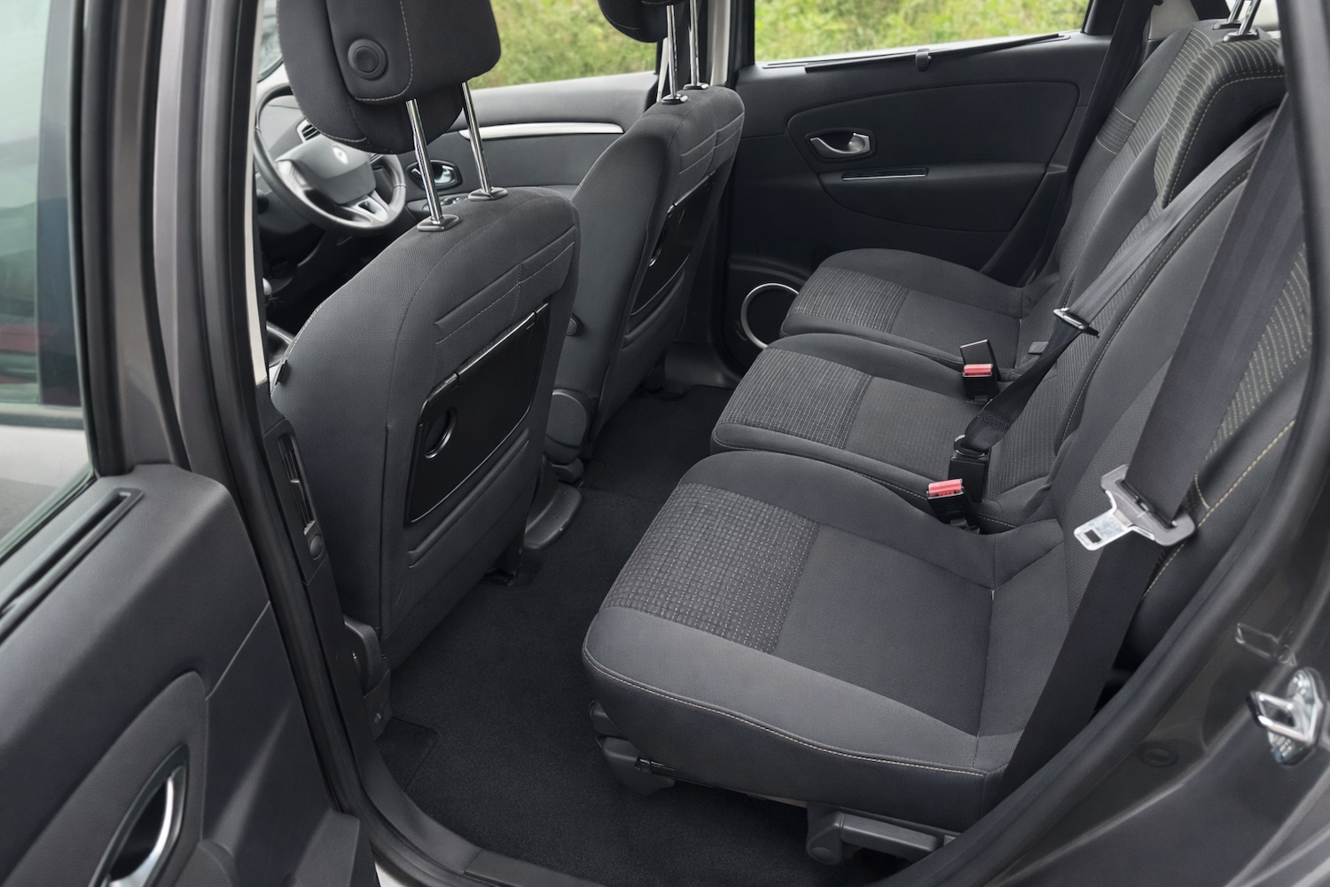 Used Renault Grand Scenic 2011 for sale - 77746400: Photo 9