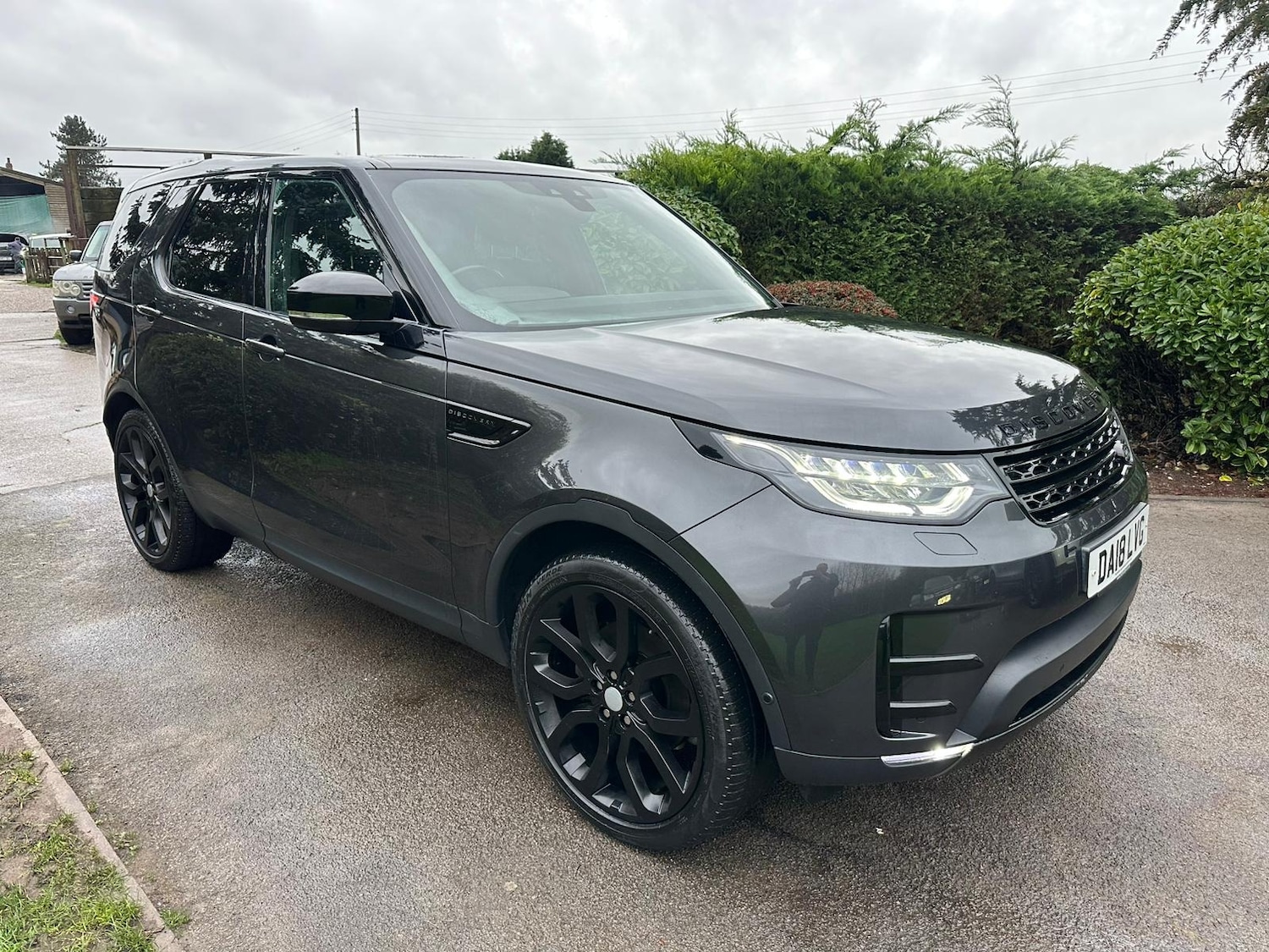Used Land Rover Discovery 2018 for sale - 76557042: Photo 1