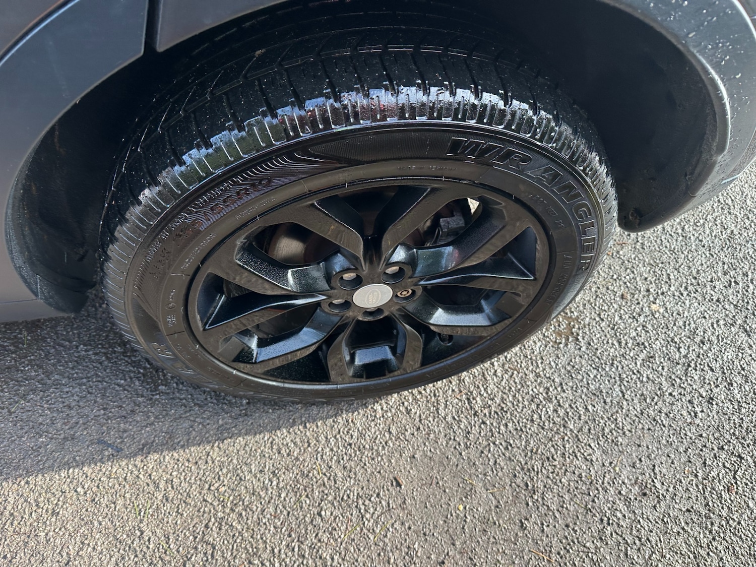 Used Land Rover Discovery 2018 for sale - 76557042: Photo 26