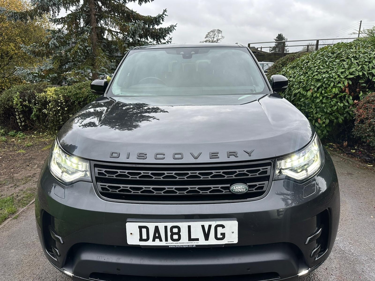Used Land Rover Discovery 2018 for sale - 76557042: Photo 3