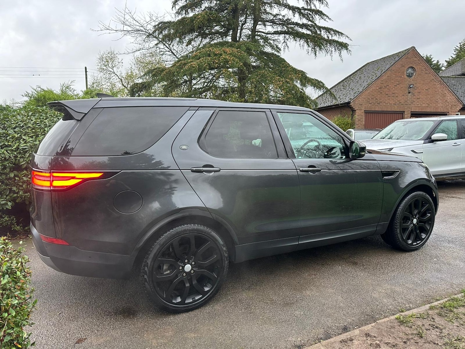 Used Land Rover Discovery 2018 for sale - 76557042: Photo 9