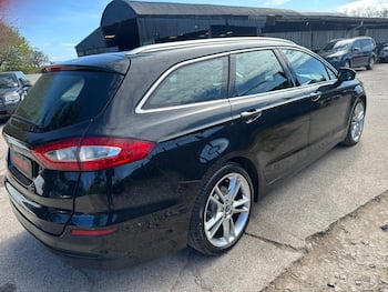 Used Ford Mondeo 2015 for sale - 79697304: Photo