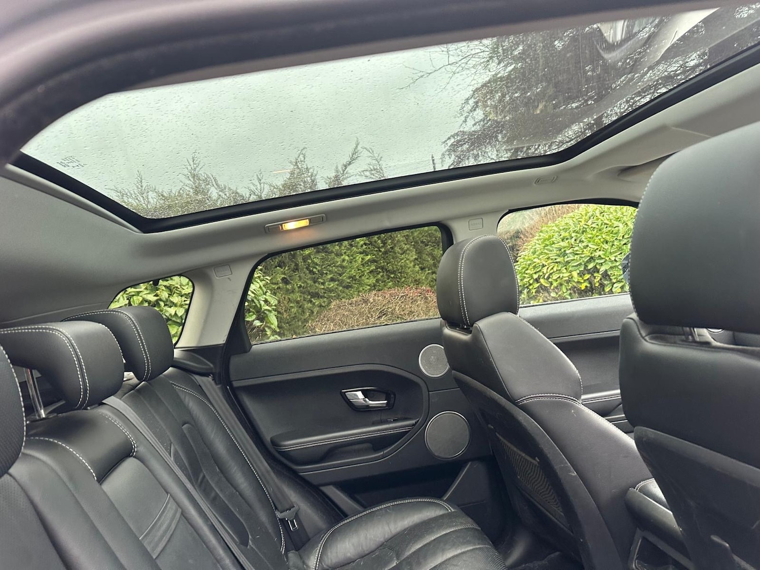 Used Land Rover Range Rover Evoque 2012 for sale - 77601970: Photo 15