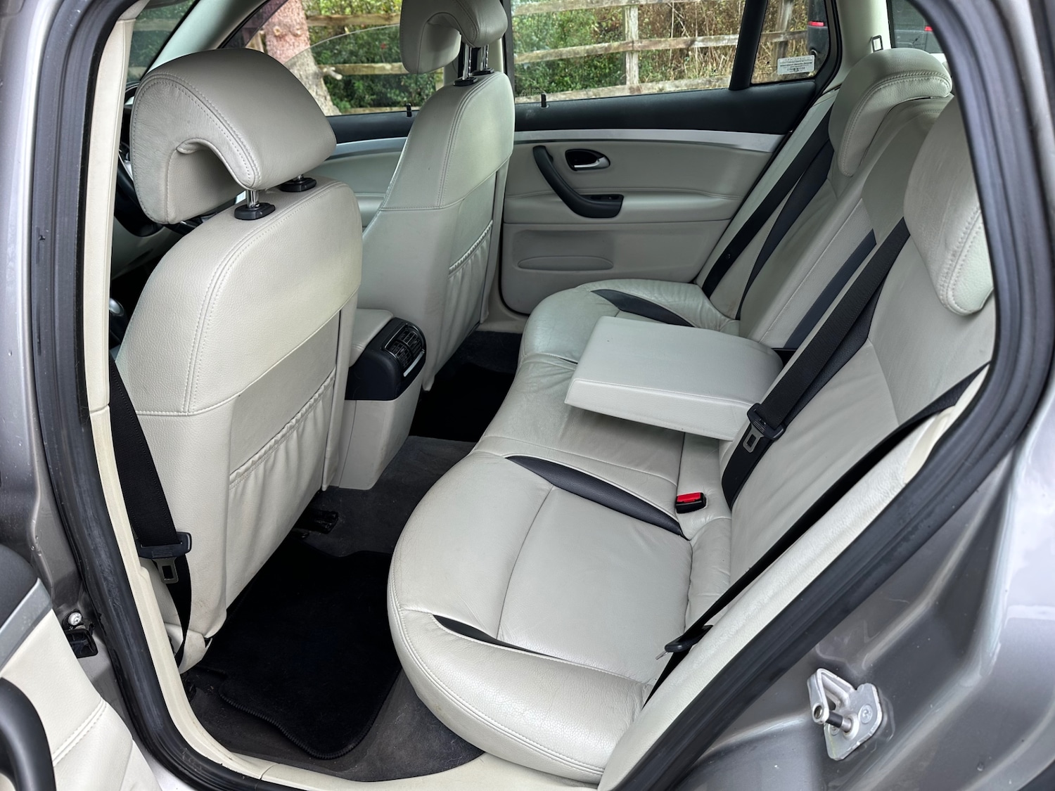 Used Saab 9-3 2006 for sale - 76532211: Photo 11