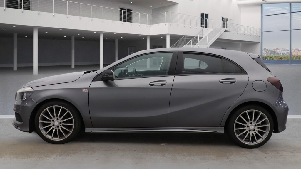 Used Mercedes-Benz A-Class 2013 for sale - 76411476: Photo 7