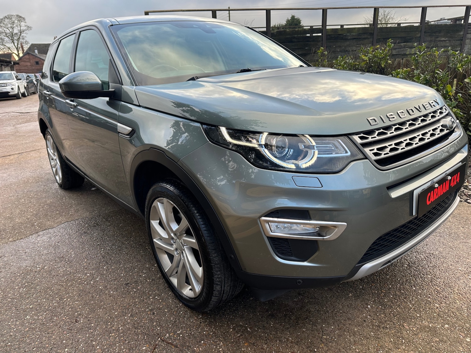 Used Land Rover Discovery Sport 2016 for sale - 77019059: Photo 3