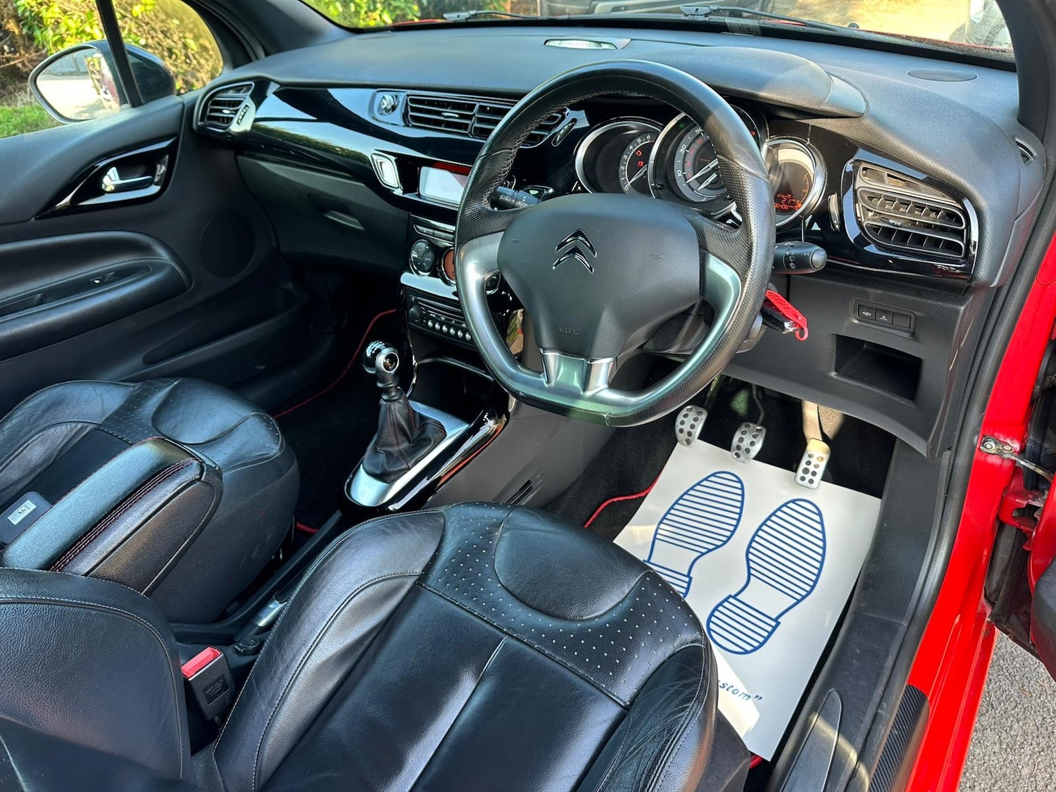 Used Citroen DS3 2010 for sale - 77742971: Photo 9