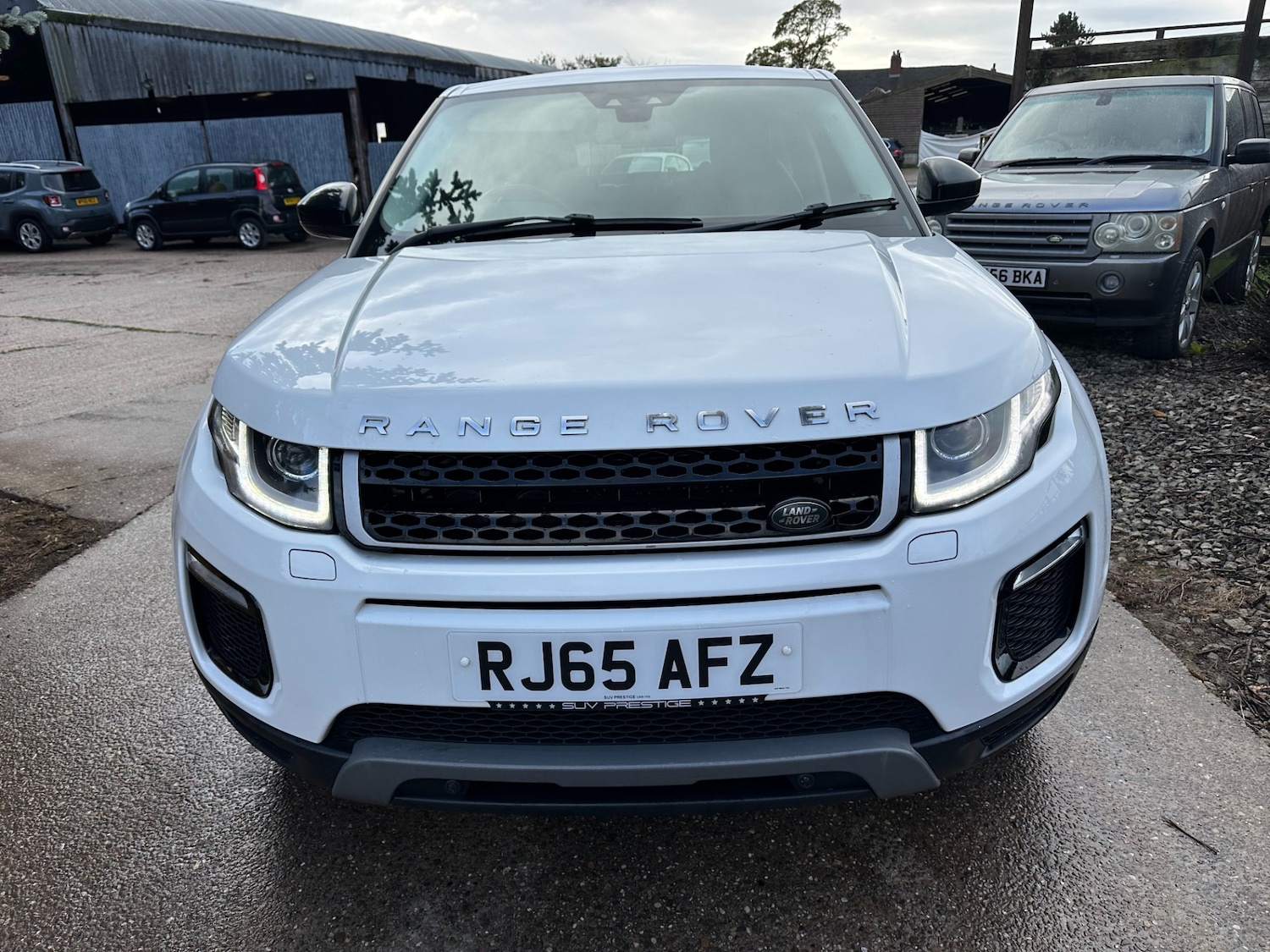 Used Land Rover Range Rover Evoque 2015 for sale - 76375462: Photo 2