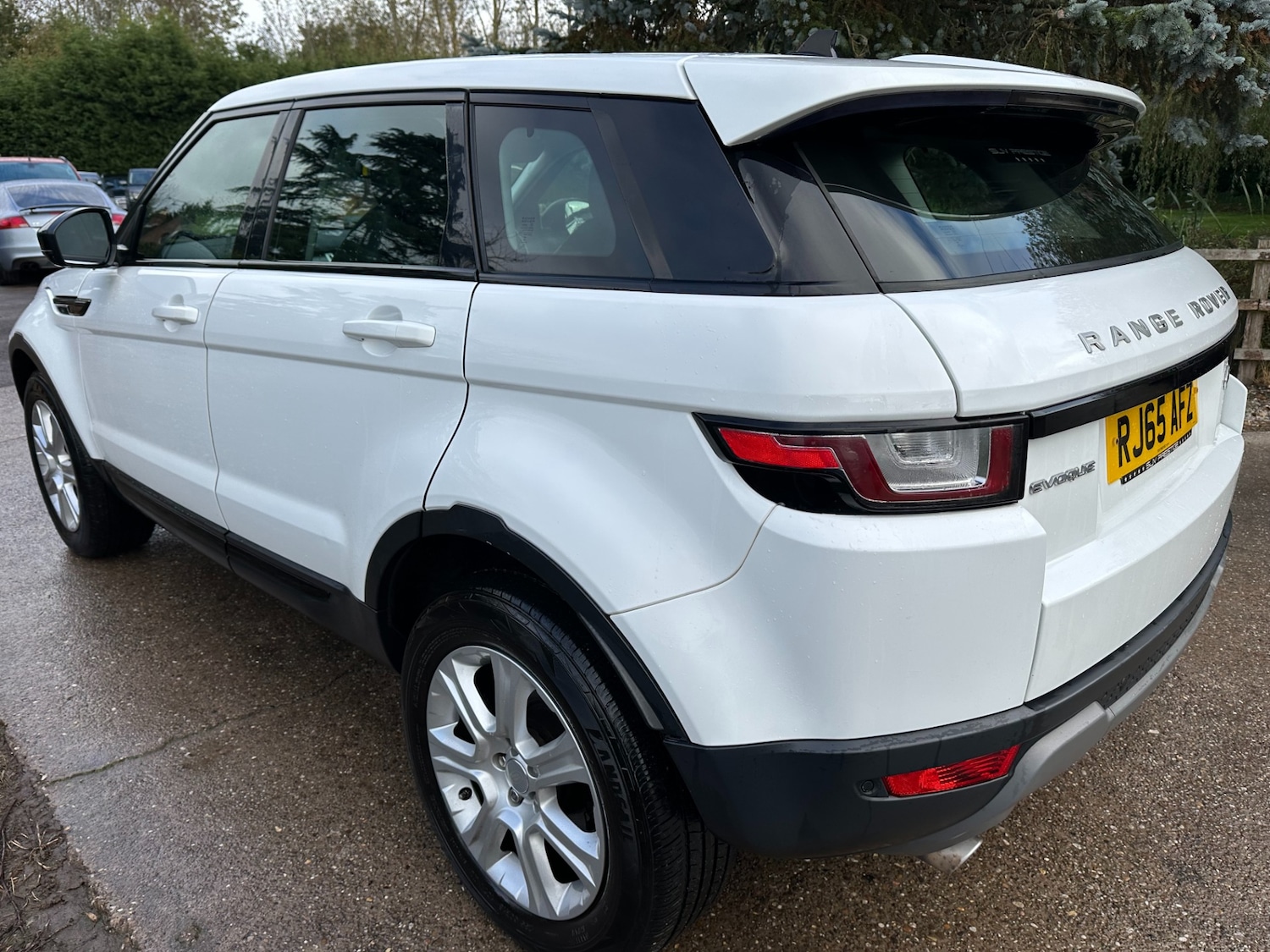 Used Land Rover Range Rover Evoque 2015 for sale - 76375462: Photo 4