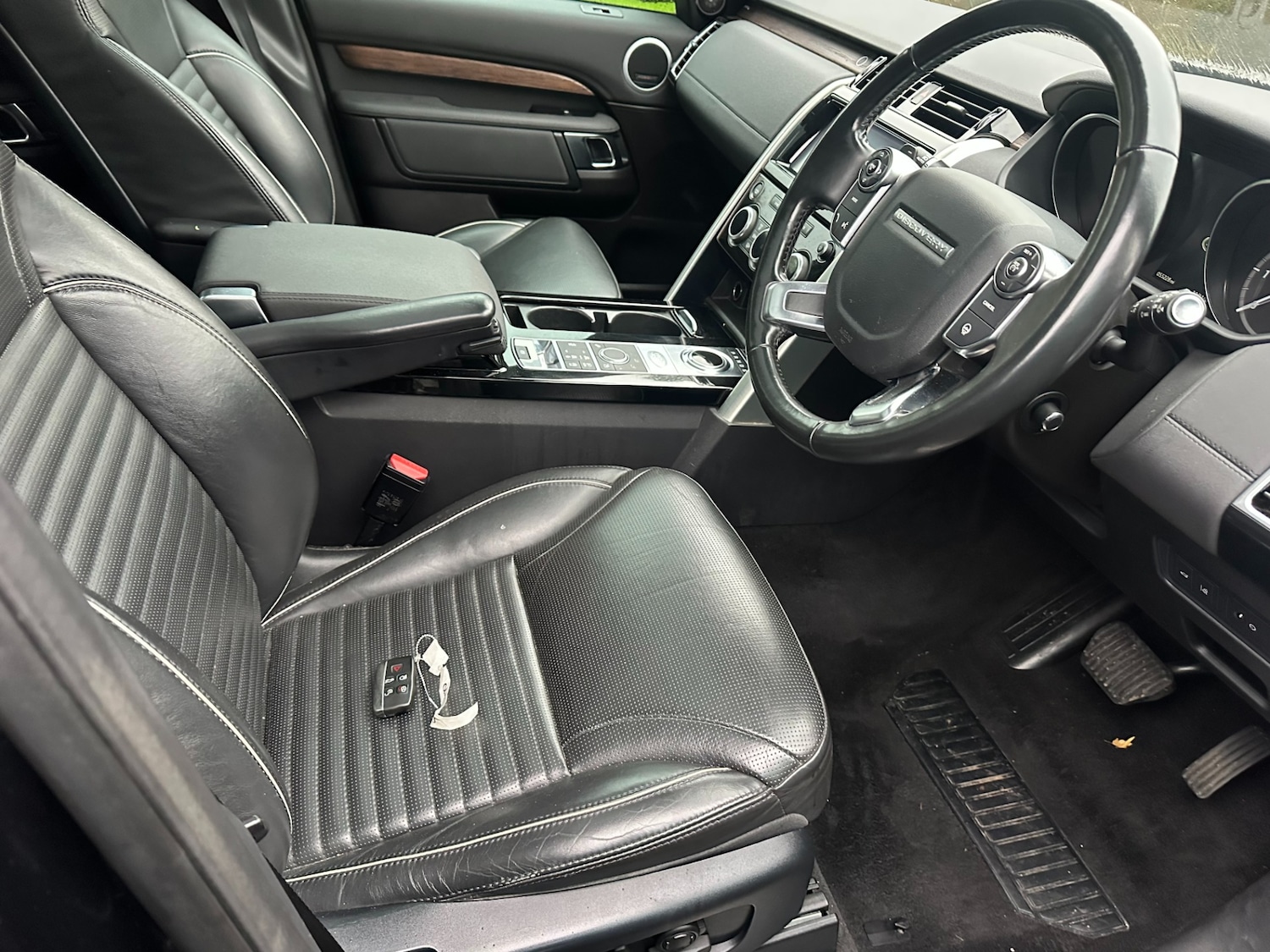 Used Land Rover Discovery 2017 for sale - 76541642: Photo 7