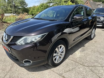 Used Nissan Qashqai 2014 for sale - 79697315: Photo