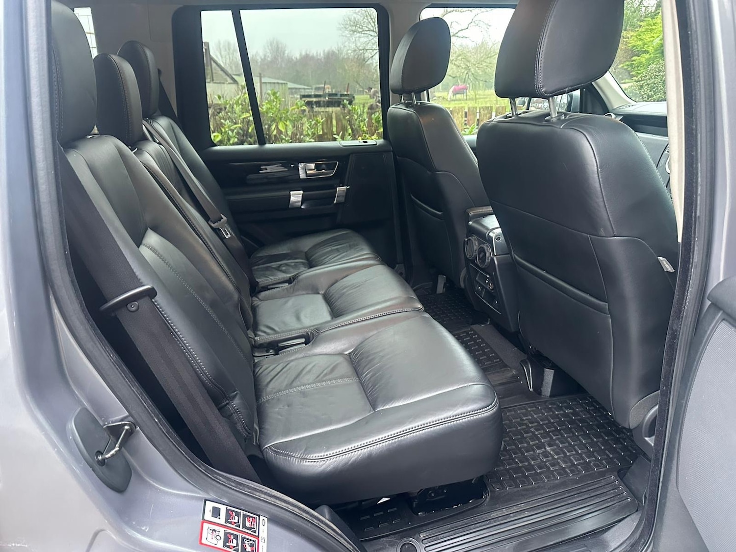 Used Land Rover Discovery 2012 for sale - 77022952: Photo 11