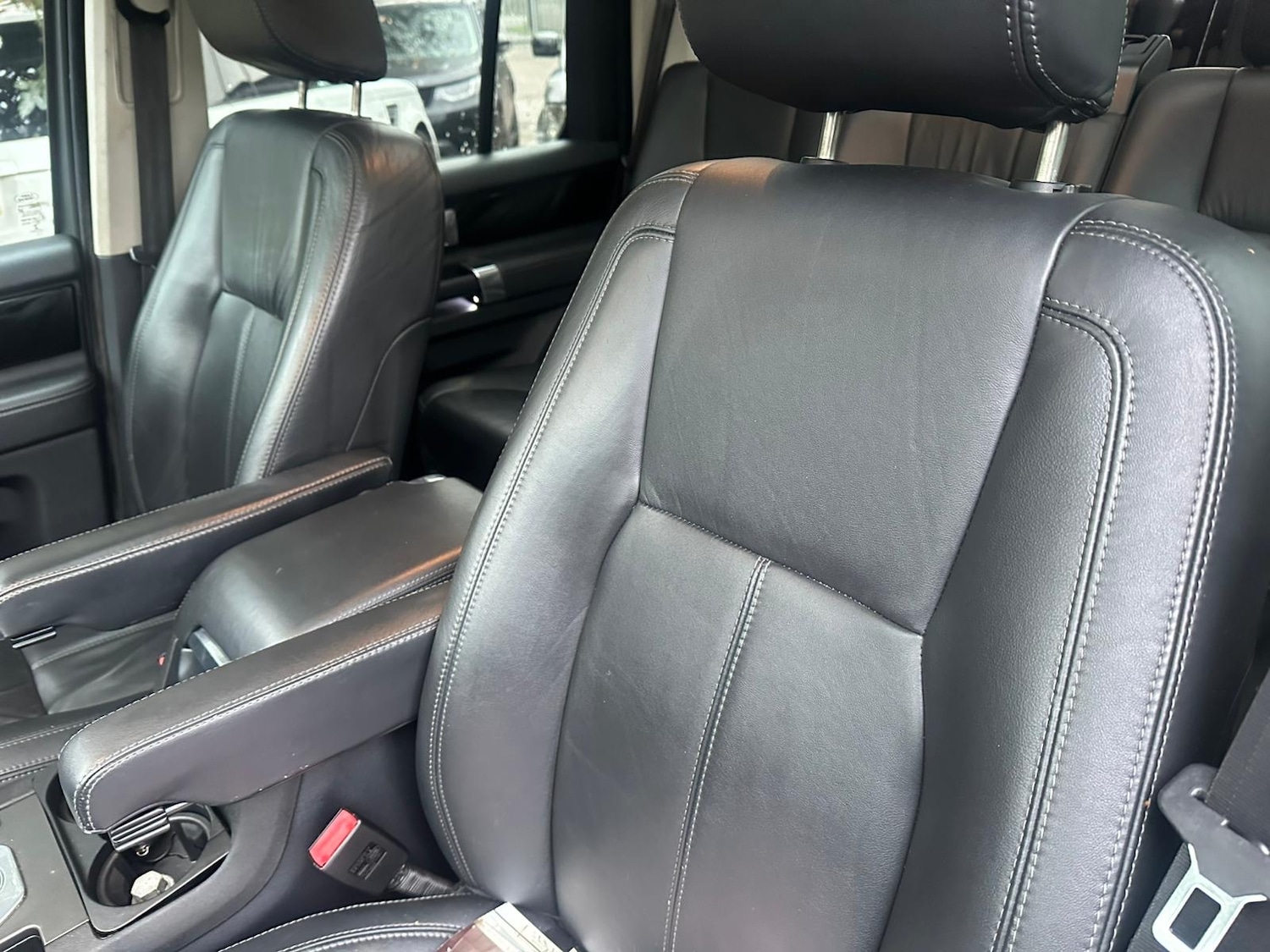 Used Land Rover Discovery 2012 for sale - 77022952: Photo 8