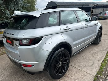 Used Land Rover Range Rover Evoque 2016 for sale - 79696999: Photo