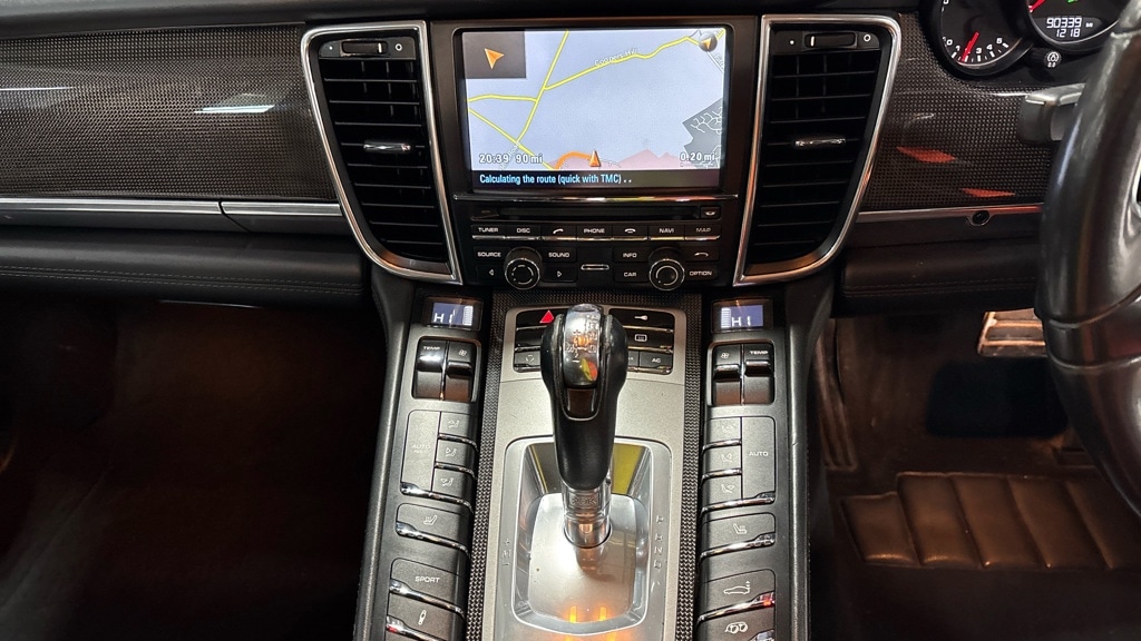 Used Porsche Panamera 2010 for sale - 77356974: Photo 18