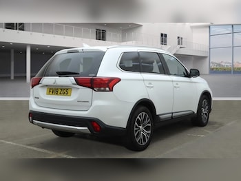 Used Mitsubishi Outlander 2018 for sale - 77045680: Photo