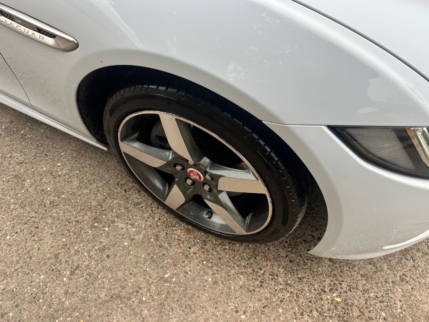 Used Jaguar XE 2017 for sale - 78090705: Photo 16