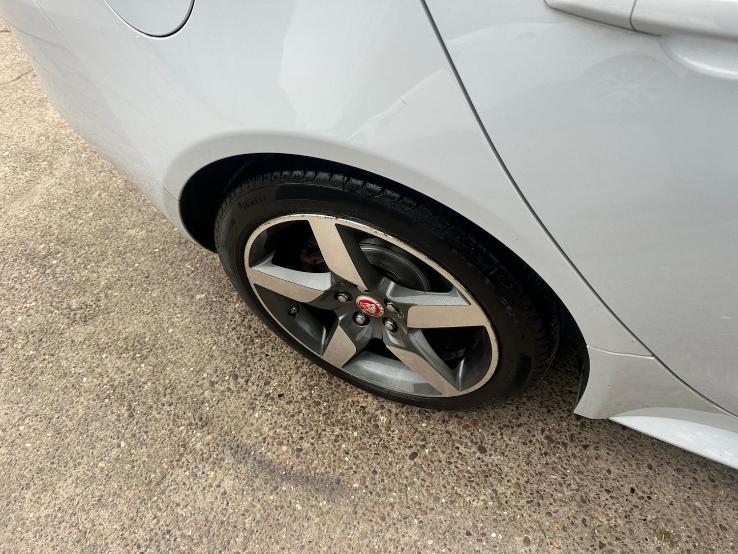 Used Jaguar XE 2017 for sale - 78090705: Photo 20