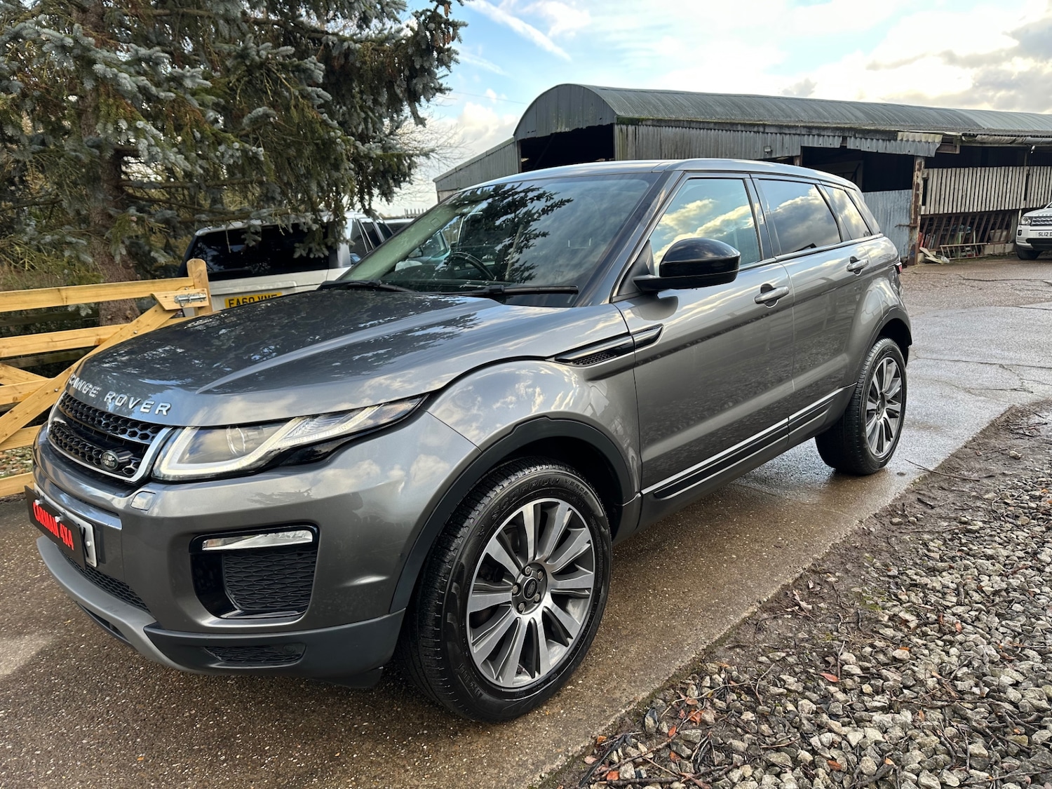 Used Land Rover Range Rover Evoque 2017 for sale - 77112792: Photo 4