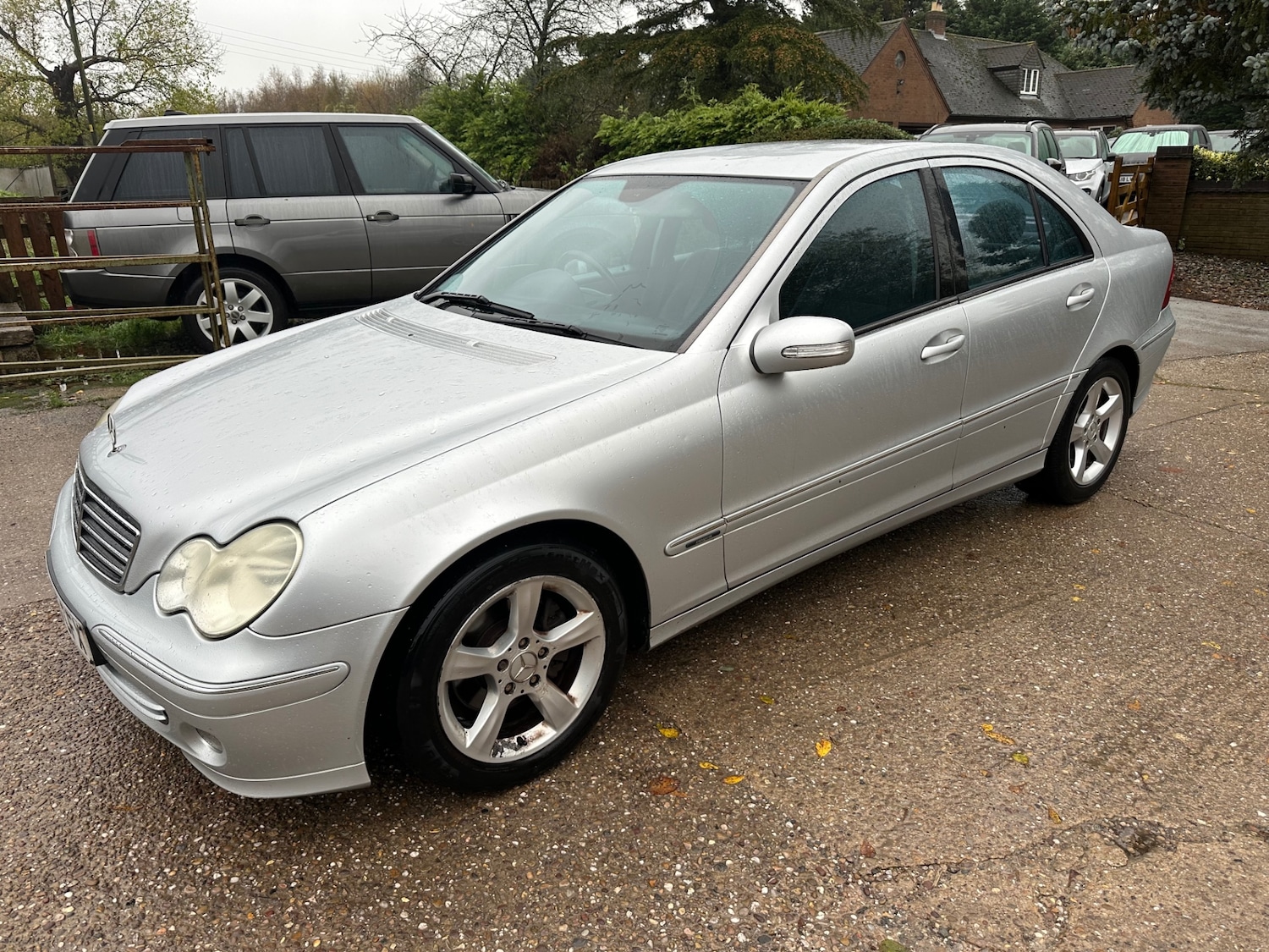 Used Mercedes-Benz C Class 2005 for sale - 76591920: Photo 1