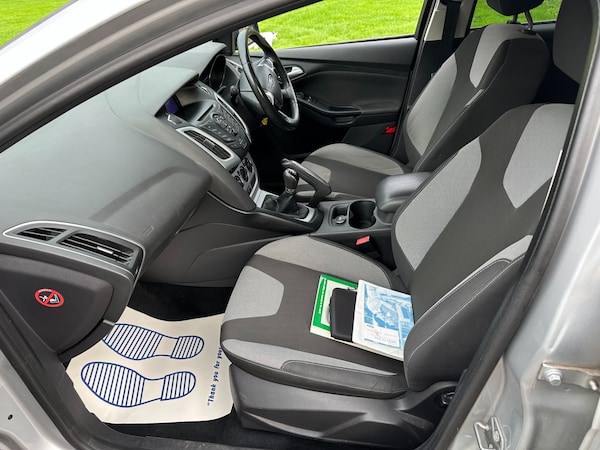 Used Ford Focus 2011 for sale - 76098055: Photo 6
