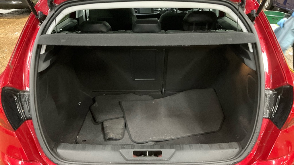 Used Peugeot 308 2015 for sale - 77361547: Photo 12