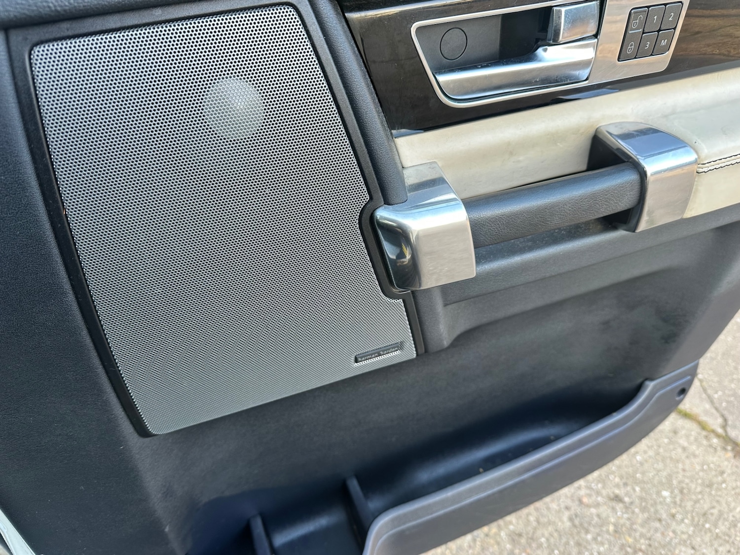 Used Land Rover Discovery 2013 for sale - 76799575: Photo 28