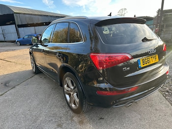 Used Audi Q5 2011 for sale - 76655554: Photo