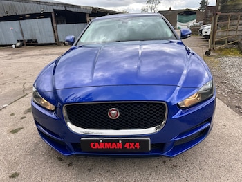 Used Jaguar XE 2017 for sale - 78254057: Photo