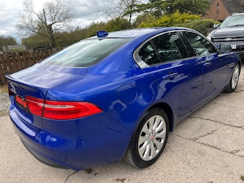 Used Jaguar XE 2017 for sale - 78254057: Photo