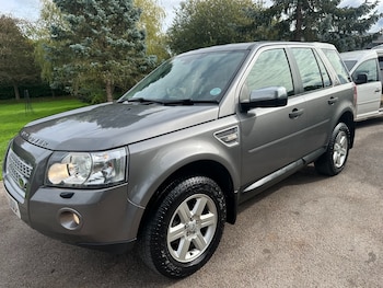 Used Land Rover Freelander 2010 for sale - 76104581: Photo
