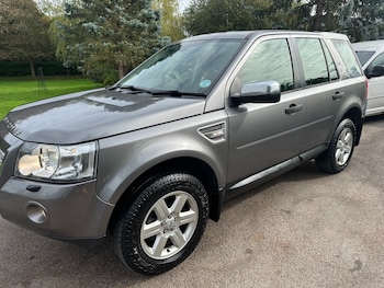 Used Land Rover Freelander 2010 for sale - 76104581: Photo